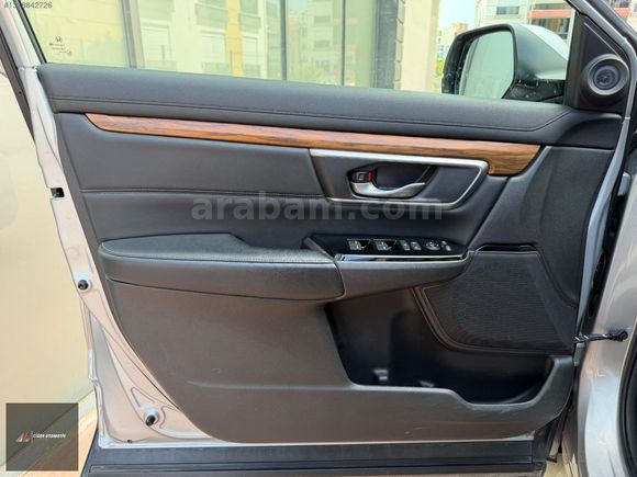 BOYASIZ 2018 HONDA CR-V 1.5 VTECH 193 HP AWD 4X4 EXECUTİVE