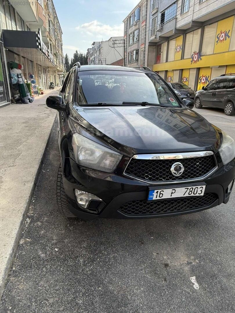 Galeriden KGM SsangYong Korando Sports 2.0 e-XDI Special Edition 2015 Model Bursa 224.000 km Siyah 4