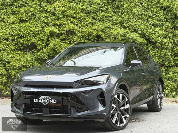 2025 Cupra 1.5eTSI Cam Tavan/Elektrikli Bagaj HATASIZ