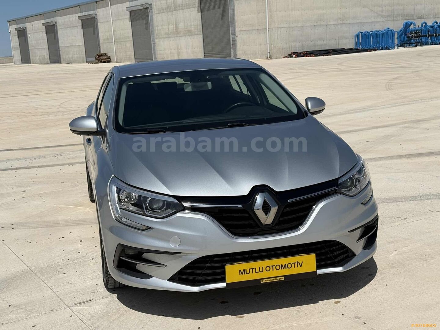 Galeriden Renault Megane 1.3 TCe Touch 2023 Model Aksaray 97.500 km Gri 2