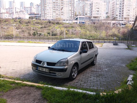 Sahibinden Renault Clio 1.4 Authentique 2005 Model