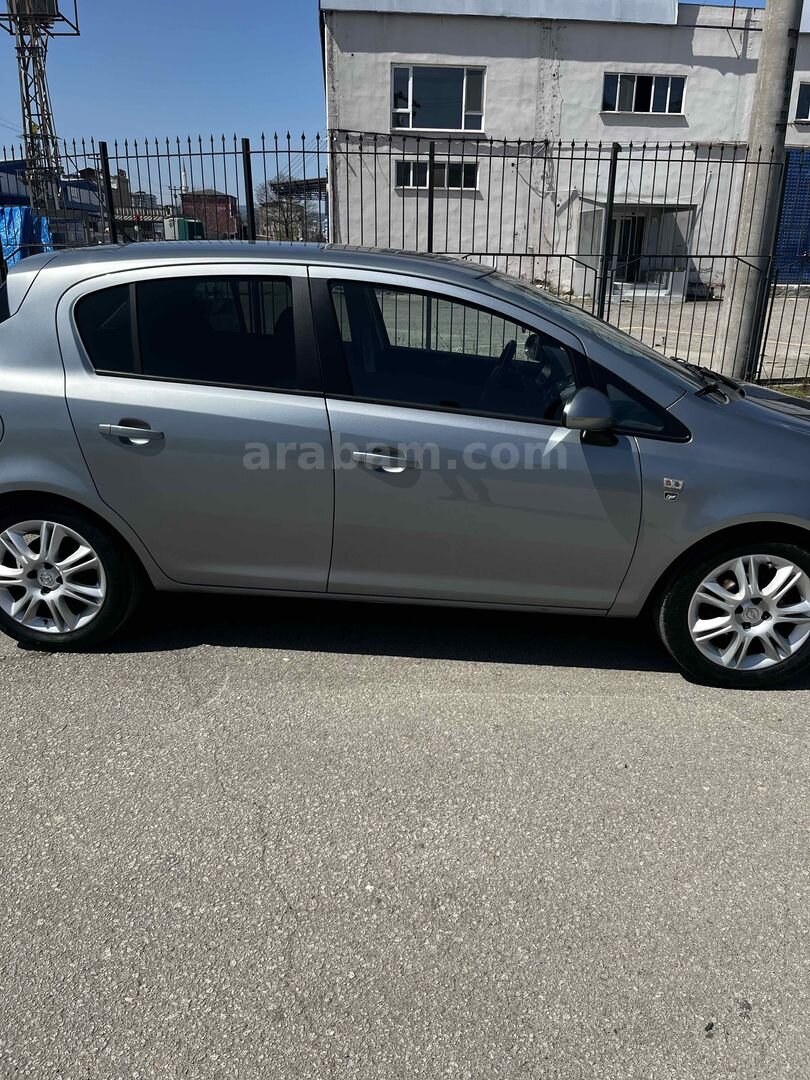 Sahibinden Opel Corsa 1.2 Twinport Enjoy 111 2010 Model Ordu 67.000 km Gri 4