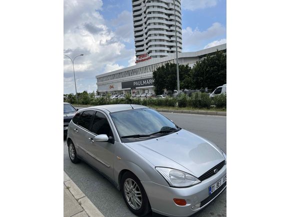 Sahibinden Ford Focus 1.6 Ghia 2001 Model 