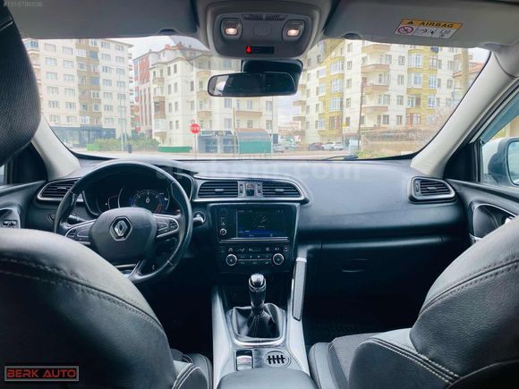 BERK AUTO DAN RENAULT KADJAR 1.5 DCI ICON