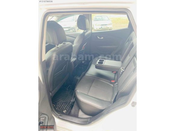 BERK AUTO DAN RENAULT KADJAR 1.5 DCI ICON