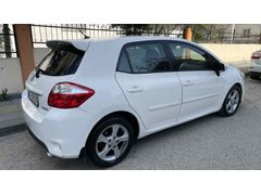 Sahibinden Hız Sabitleyicili Toyota Auris 1.6 Comfort Extra 2012 Model  157.000 km Beyaz