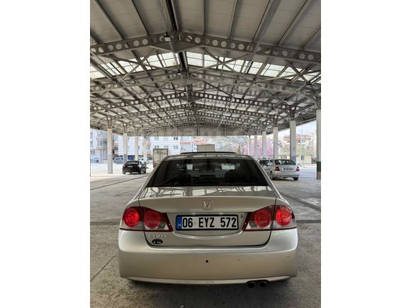 Sahibinden Honda Civic 1.6i VTEC Elegance 2007 Model 