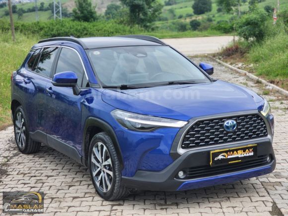 MASLAK GARAJ SAMSUNDAN SERVİS BAKIMLI GARANTİLİ 1,8HBRİD 67000KM