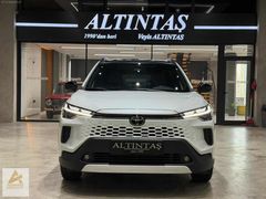 ALTINTAŞ'TAN 2025 COROLLA CROSS 1.8 HYBRİD PASSİON YENİ KASA