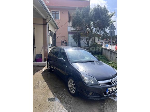 Sahibinden Opel Astra 1.3 CDTI ecoFLEX Enjoy 2011 Model  170.000 km Siyah