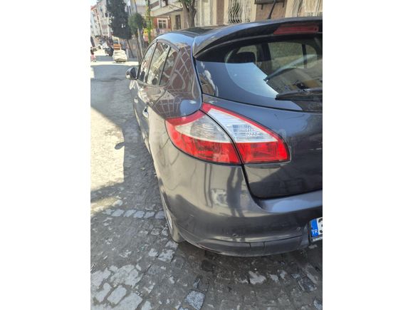Sahibinden Renault Megane 1.5 dCi Privilege 2011 Model
