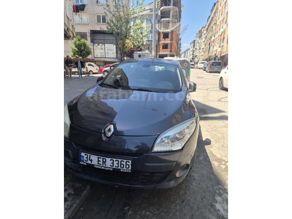 Sahibinden Renault Megane 1.5 dCi Privilege 2011 Model
