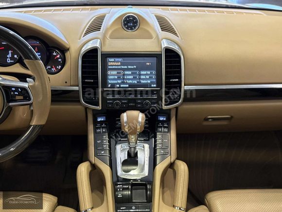 ÜGEM'DEN 2014 PORSCHE CAYENNE PUSULA CARBON DRKSYN BOYASIZ