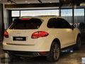 ÜGEM'DEN 2014 PORSCHE CAYENNE PUSULA CARBON DRKSYN BOYASIZ