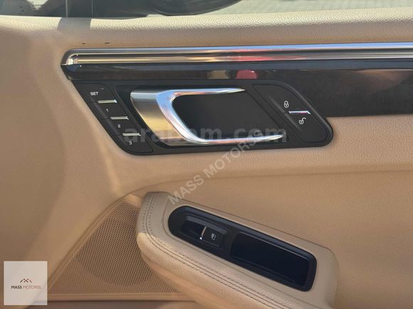 MASS MOTORSS TAN 150.000km de PORSCHE MACAN S DİESEL