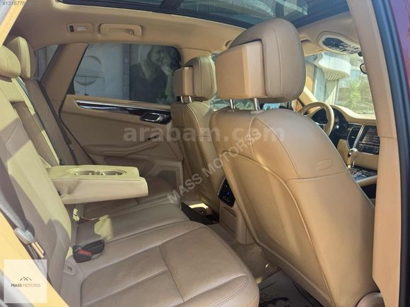 MASS MOTORSS TAN 150.000km de PORSCHE MACAN S DİESEL