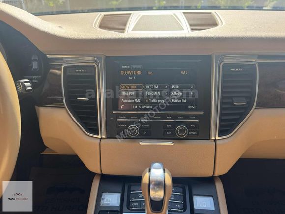 MASS MOTORSS TAN 150.000km de PORSCHE MACAN S DİESEL