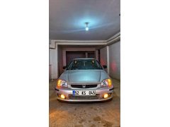 Sahibinden Honda Civic 1.6 i ES 2000 Model