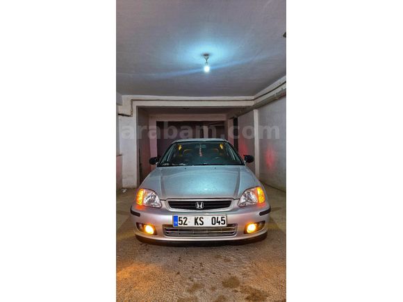 Sahibinden Honda Civic 1.6 i ES 2000 Model