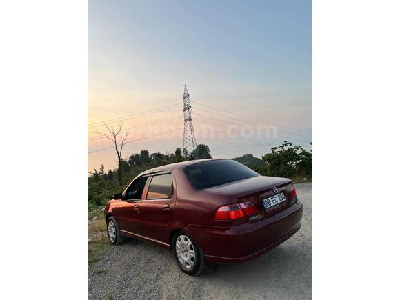 Sahibinden Fiat Albea Sole 1.3 Multijet Premio 2009 Model  155.000 km Kırmızı
