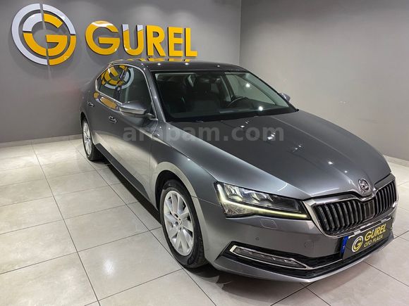 otomobil Skoda Superb 1.5 TSI Premium DSG ACT