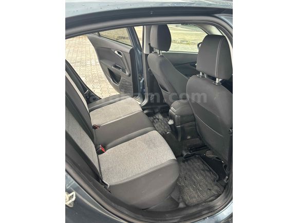 Sahibinden Fiat Egea Cross 1.6 Multijet Lounge 2023 Model  47.500 km Mavi (metalik)