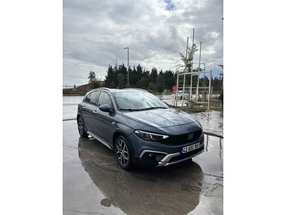 Sahibinden Fiat Egea Cross 1.6 Multijet Lounge 2023 Model  47.500 km Mavi (metalik)