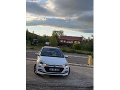 Sahibinden Hyundai i20 1.2 MPI Elite 2016 Model  103.000 km Beyaz