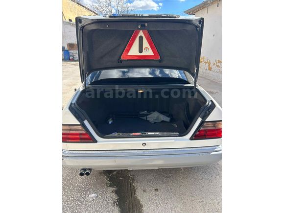 Sahibinden Mercedes - Benz E 200 1994 Model 
