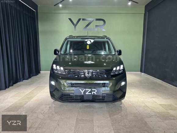 YZR' DEN 2025 PEUGEOT RİFTER 1.5 BlueHDI ALLURE EAT8//BOYASIZ