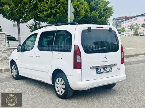 2017 MODEL FUL BAKIMLI BERLİNGO