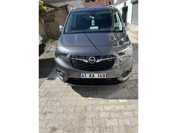 Sahibinden Opel Combo 1.5 CDTI Edition 2022 Model  75.000 km Gri
