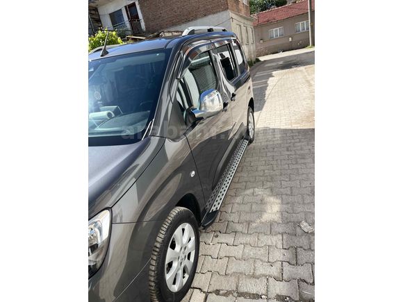 Sahibinden Opel Combo 1.5 CDTI Edition 2022 Model  75.000 km Gri