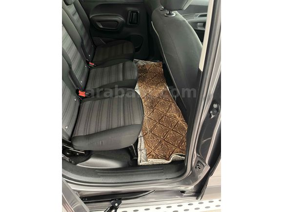 Sahibinden Opel Combo 1.5 CDTI Edition 2022 Model  75.000 km Gri
