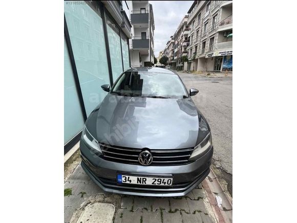 Sahibinden Volkswagen Jetta 1.6 TDi Comfortline 2015 Model İstanbul 180.000 km Füme