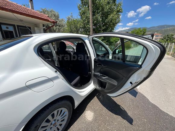 Sahibinden Fiat Egea 1.4 Fire Easy 2023 Model