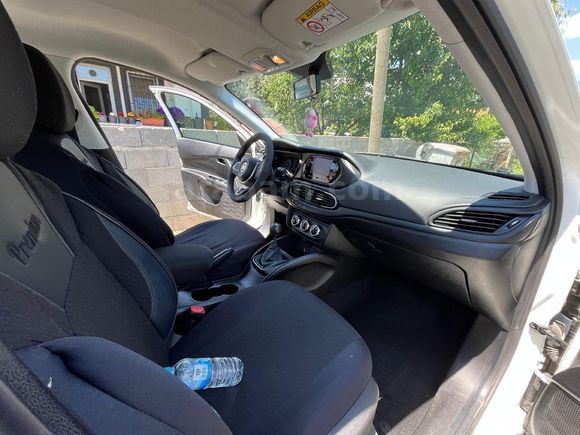 Sahibinden Fiat Egea 1.4 Fire Easy 2023 Model