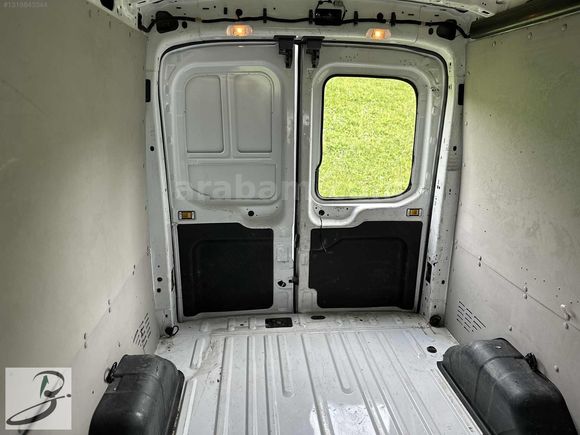 AUTO BEDİR'DEN 2021 MODEL 132 BİN KM DE TRANSİT 350 L ARKA ÇEKER