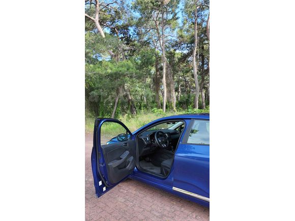 Sahibinden Renault Clio 1.0 TCe Touch 2023 Model 
