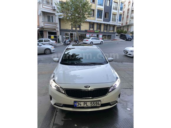Sahibinden Kia Cerato 1.6 CRDi Concept Plus 2016 Model 