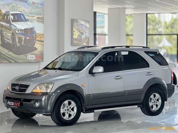 199 BİN'DE KİA SORENTO 4X4 DEĞİŞENSİZ SUNROOF-GERİ GRŞ-DERİ VS..