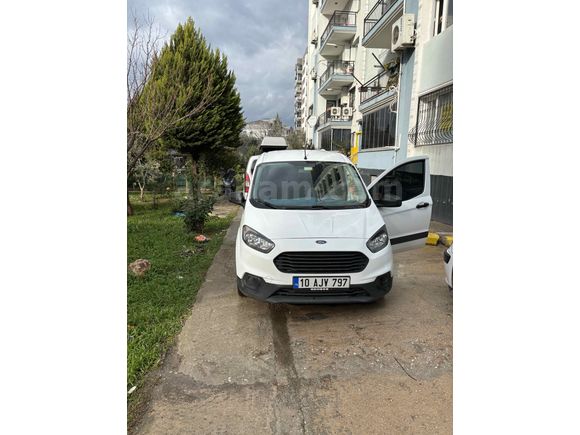Sahibinden Ford Transit Courier 1.5 TDCi Trend 2022 Model 