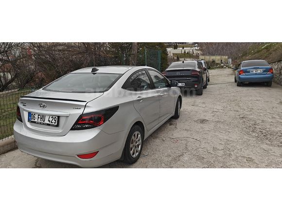 Sahibinden Hyundai Accent Blue 1.6 CRDI Biz 2013 Model