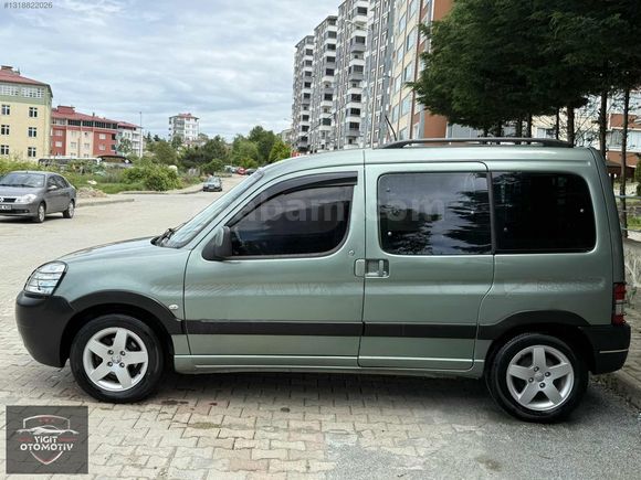 YİĞİT OTOMOTİVDEN/103.000 KM DE/PARTNER/KILİMALI