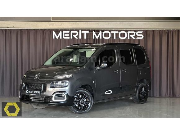 MERİT MOTORS - 2023 CİTROEN BERLİNGO 1.5 HDI SHİNE CAM TAVAN