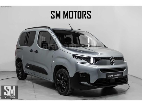 SM MOTORS 2025 CITROEN BERLİNGO PLUS HATASIZ OTOMATİK