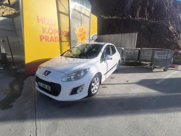 Sahibinden Peugeot 308 1.6 e-HDi Access 2012 Model