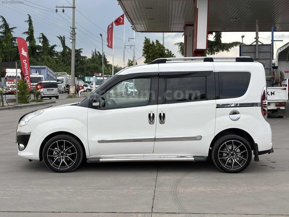 YENİ GELEN OTOMOBİL RUHSATLI HATASIZ BOYASIZ FİAT DOBLO
