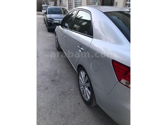Sahibinden Kia Cerato 1.6 GSL Concept 2010 Model