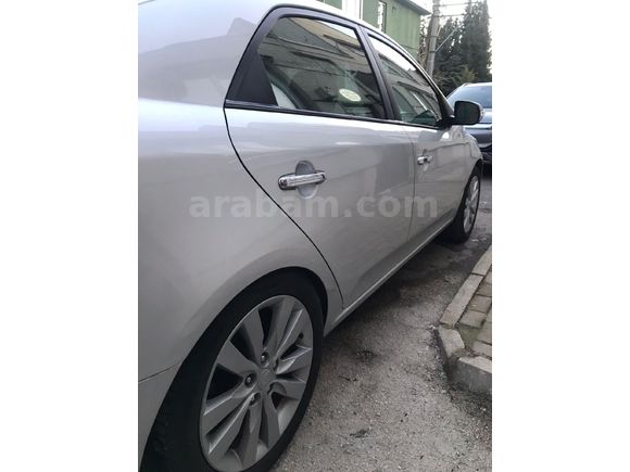 Sahibinden Kia Cerato 1.6 GSL Concept 2010 Model